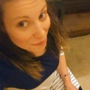 Meet your Posher, Lindsey